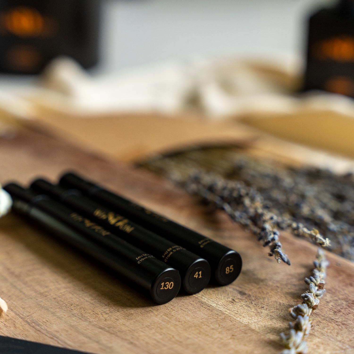 LA VIE EN NOIR - Woods - Wisdom Fragrances